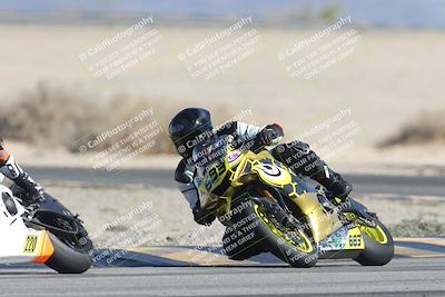 media/Nov-01-2025-CVMA (Sat) [[fc0f7531b8]]/Race 9-Amateur Supersport Middleweight/